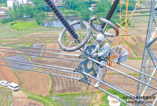 高壓復(fù)合絕緣子