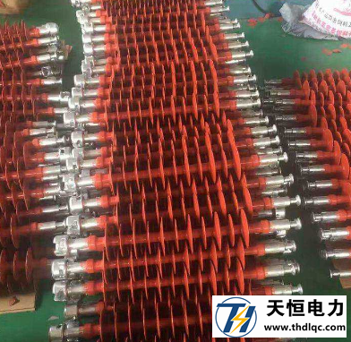 復(fù)合絕緣子安裝時(shí)的注意事項(xiàng)